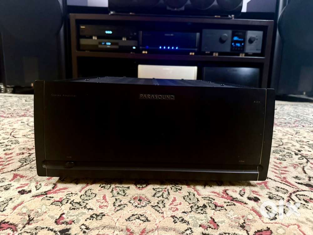 Parasound A21+ power amplifier