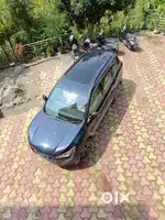 Mahindra XUV700 2022 Petrol 20200 Km Driven