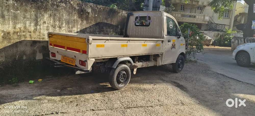 Mahindra Jeeto plus 23 Model