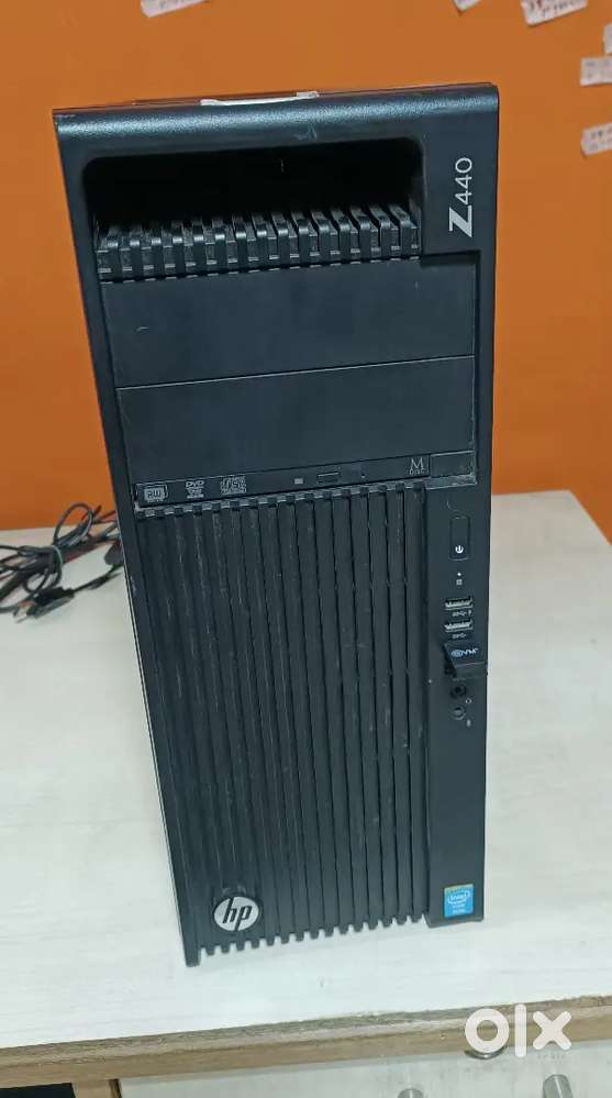 Hp Z440 Workstation Rs 15000