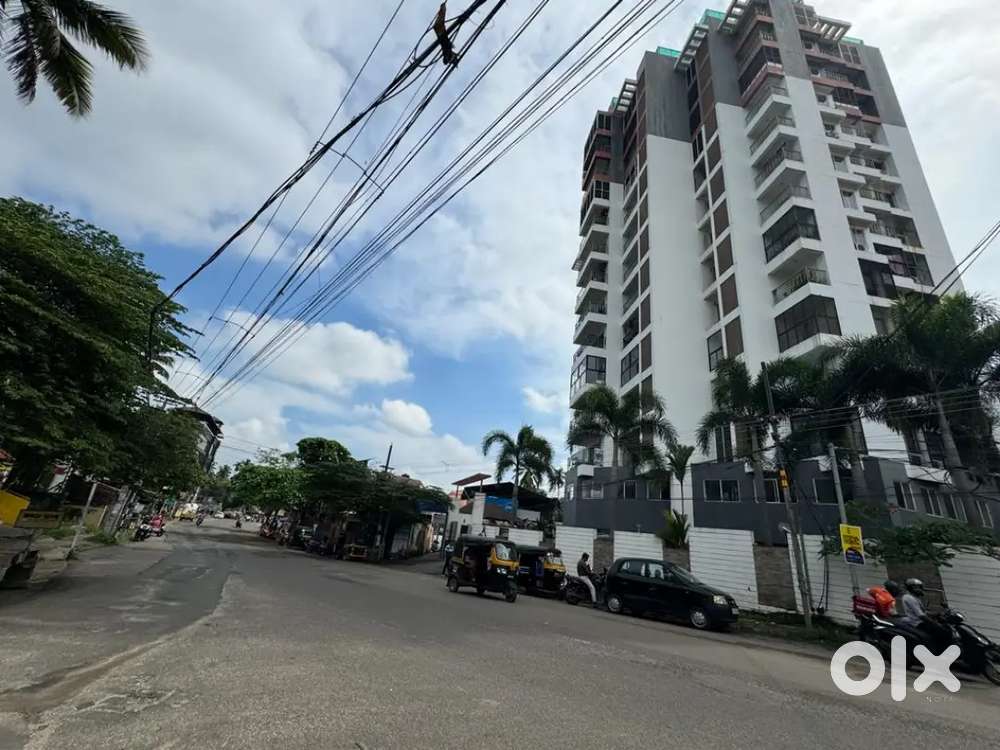 Commercial,rental income property for sale in low cost due 2emergency.