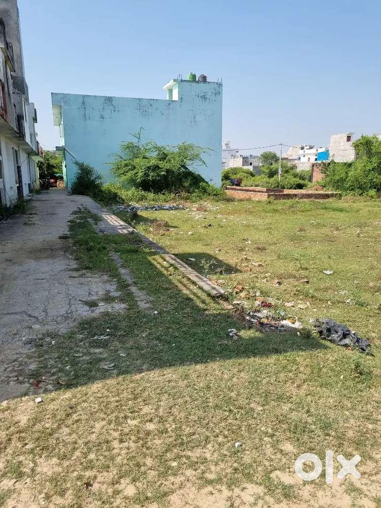Plot Near Masjid Muslim Locality Sports College kursi Road Lucknow.