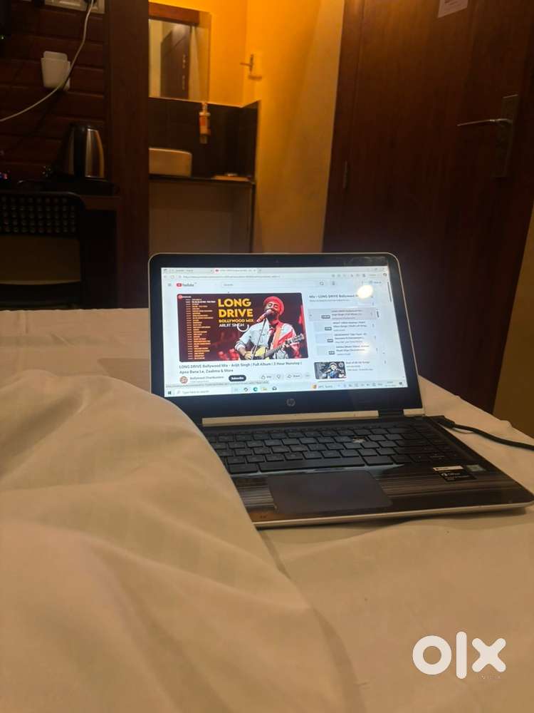 HP PAVILON 360* ROTATE LAPTOP , 1TB