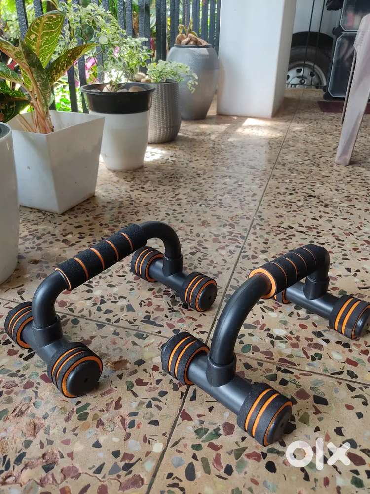 High-density PVC & PP Stand For Home Exercise Dips Chest pres training