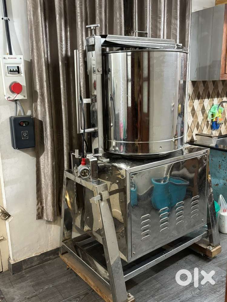 Commercial wet grinder