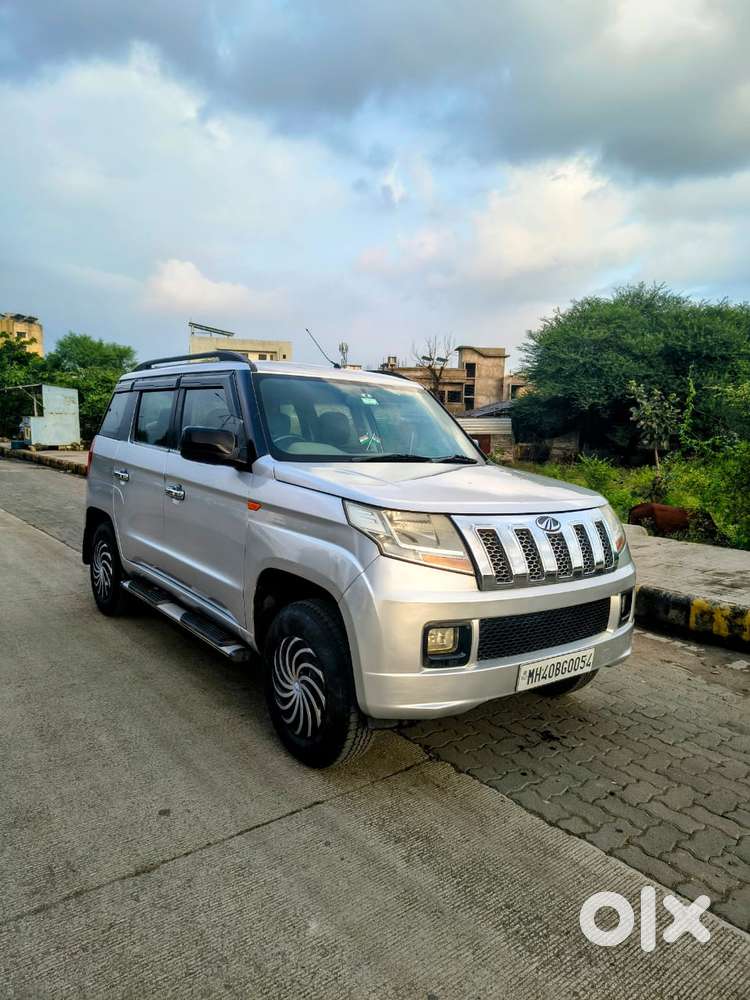 Mahindra TUV 300 T6, 2017