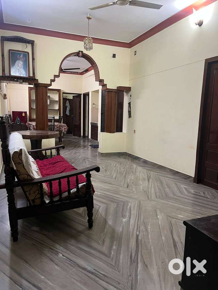 PG ACCOMODATION FOR LADIES IN PETTAH