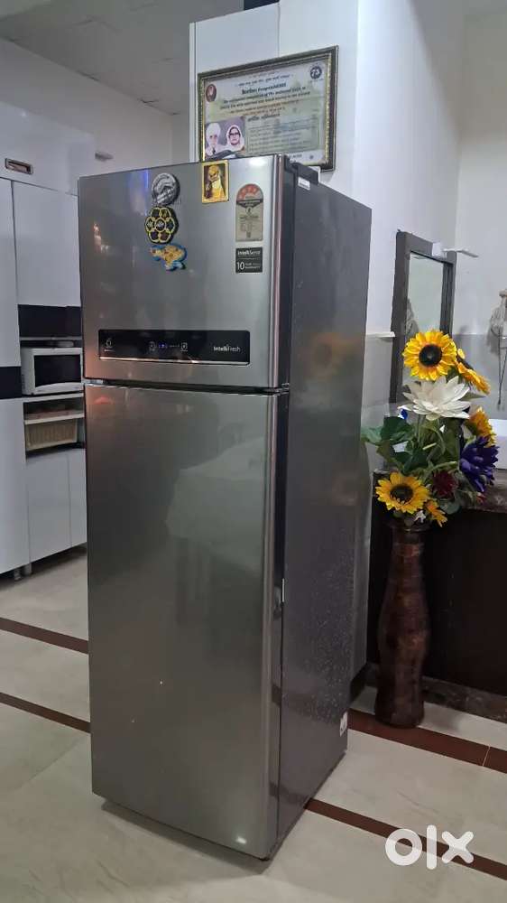 Refrigerator Whirlpool Dobule Door 293 lit