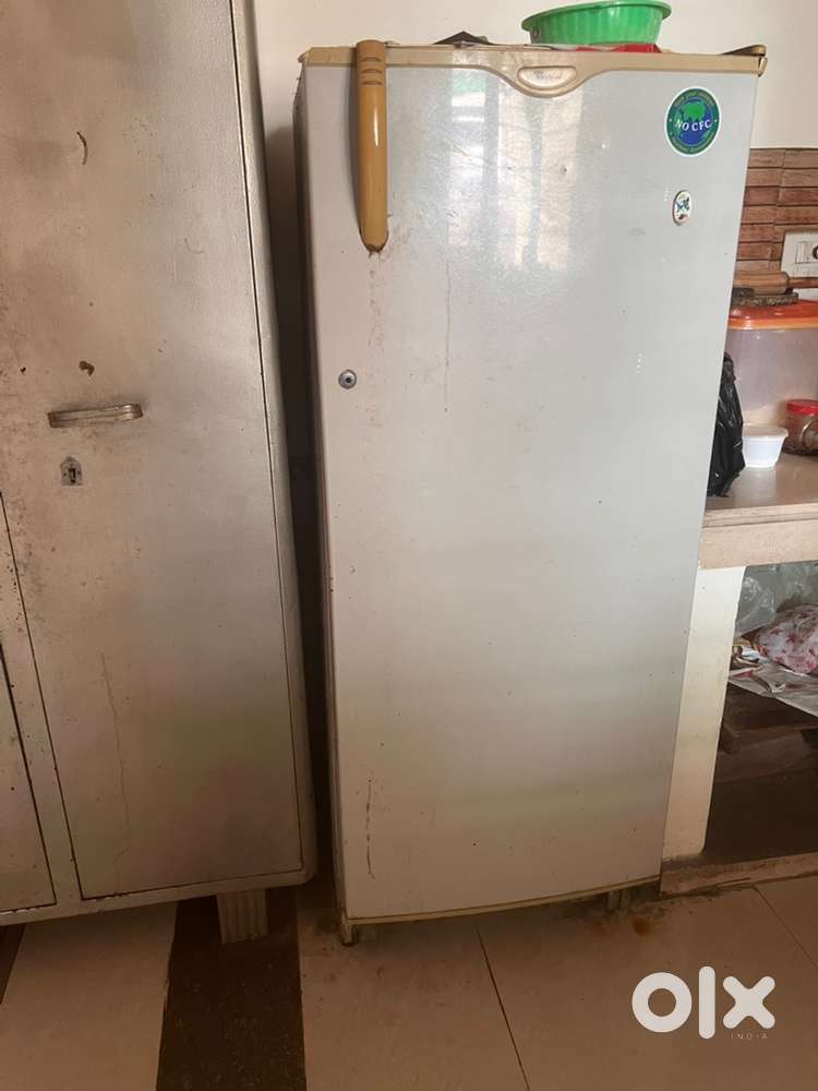 Whirlpool 300 ltr Single door