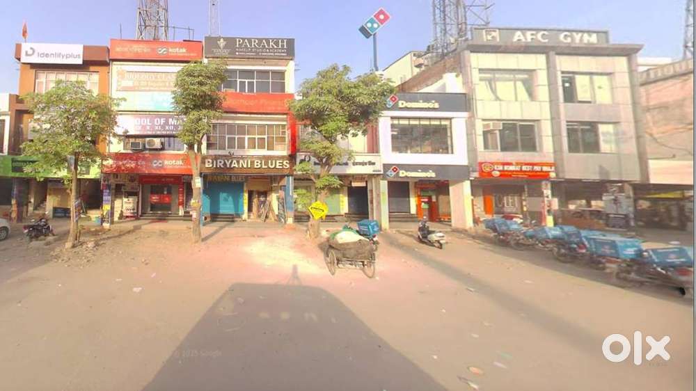 Showroom in Sector 4, Gurgaon for Sale (Direct from Owner)