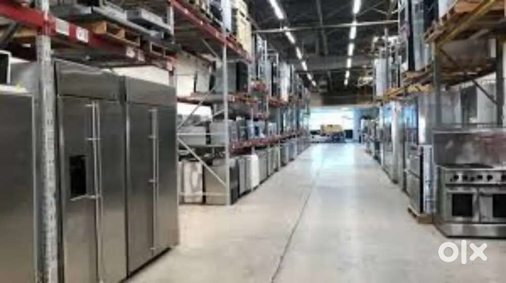 Wanted male/female packing staffs with food /accommodation