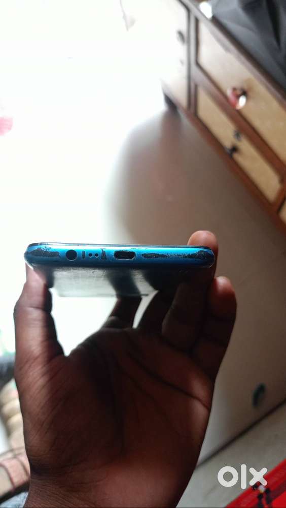 Realme c25y