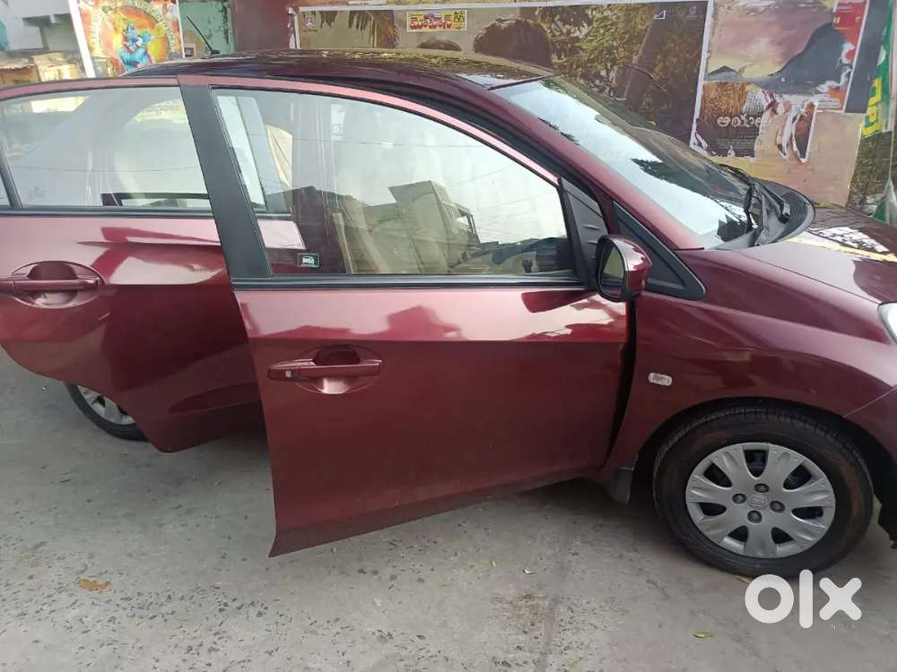 Honda Amaze 2013
