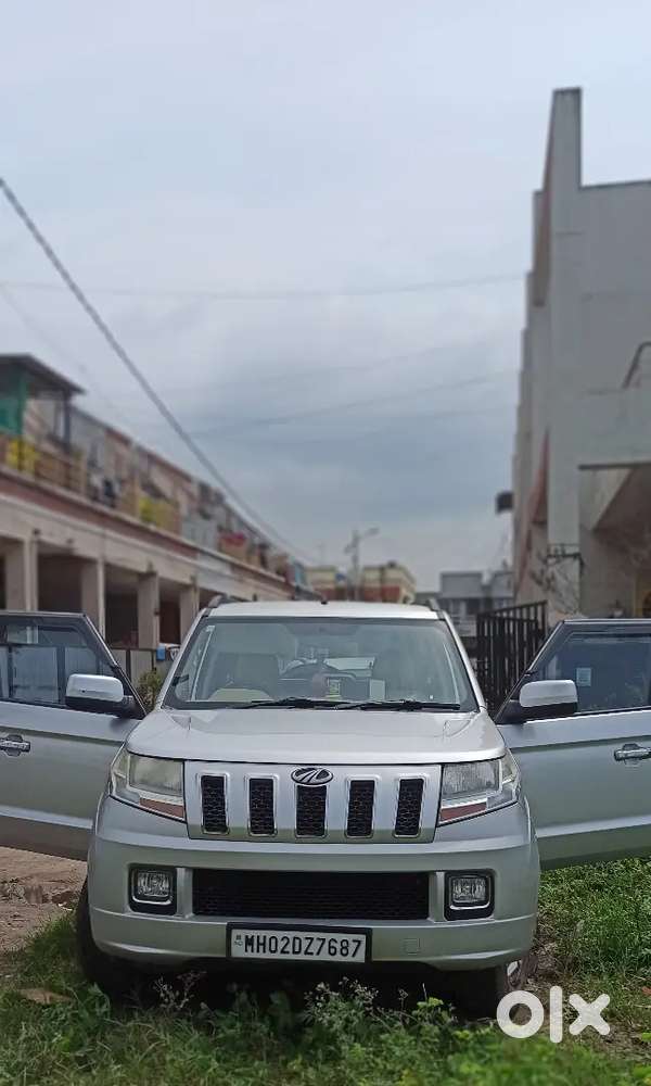 Mahindra TUV 300 2015 Diesel 60000 Km Driven