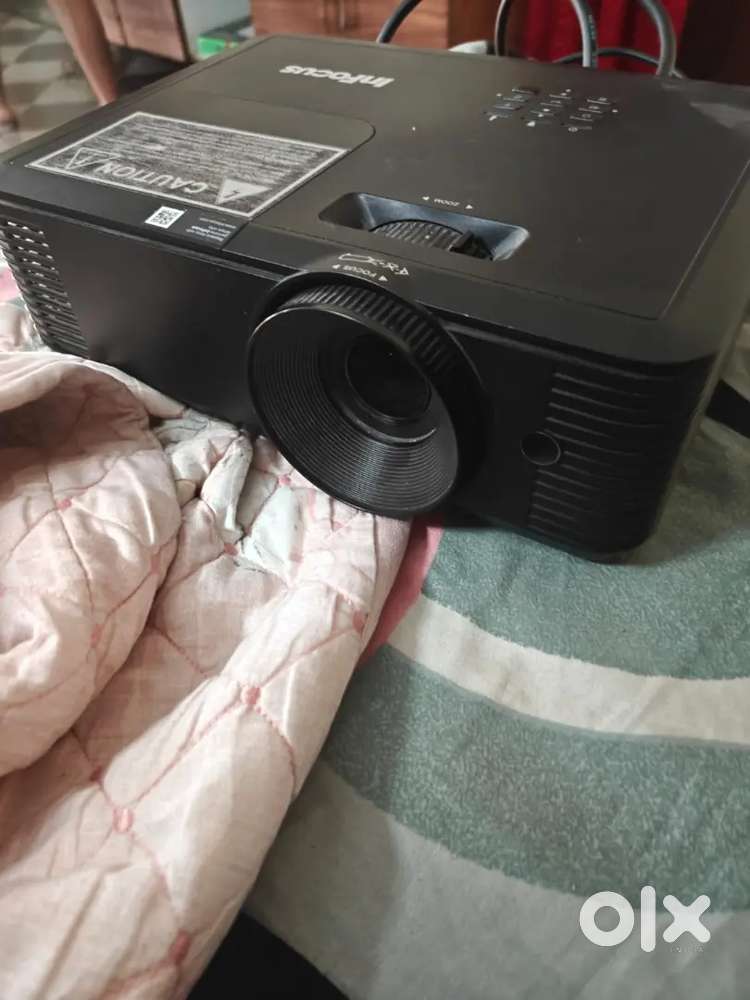 Projector Home/IT Peripherals/Infocus Genisis Series 114AA