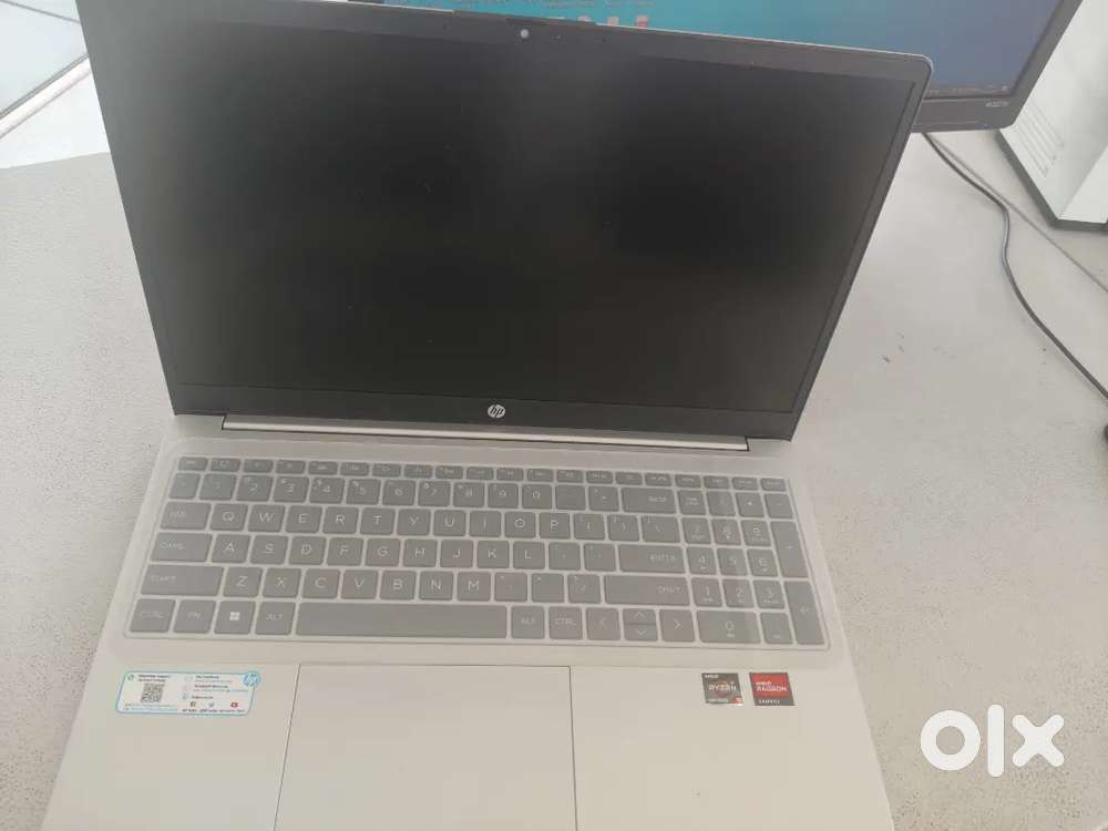 Hp laptop Ryzen 5 .6 months old