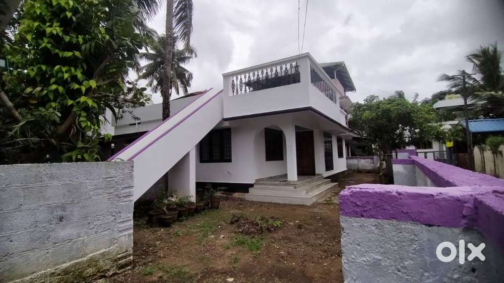 3 bhk  kadungaloor house for rent