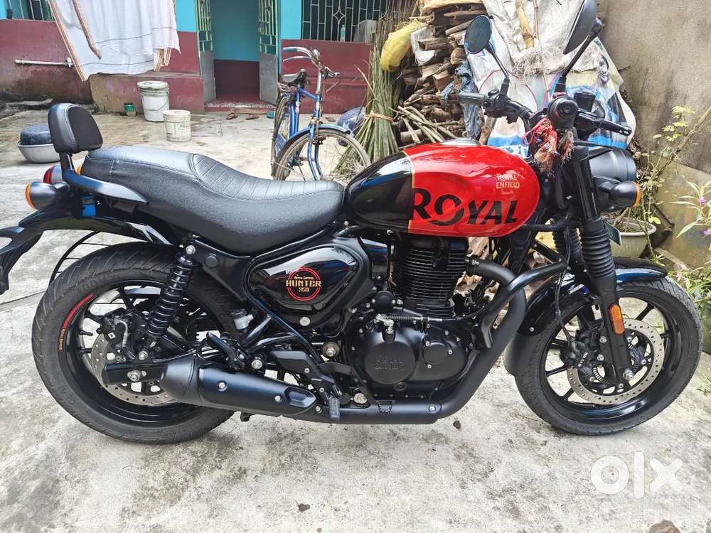 Royal Enfield Hunter 350 BS-VI,JAN 2024 model, genuine service record.