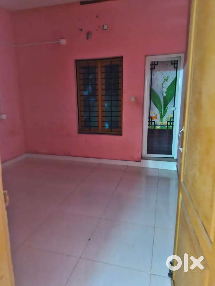 Dwaraka, opp Lekshmi auditorium Kaimanam,