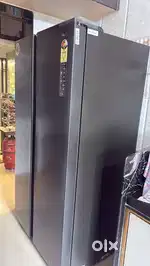 Haier 602litre black side by side 100% convertable fridge ..brand new