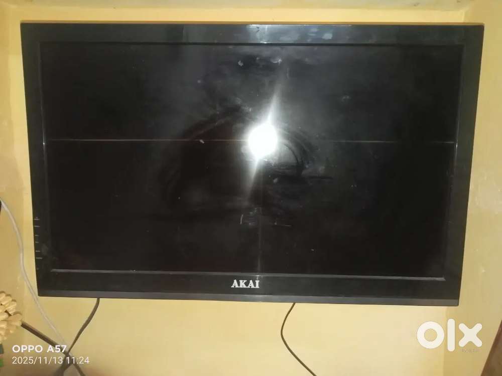 Japan TV - 30 inches