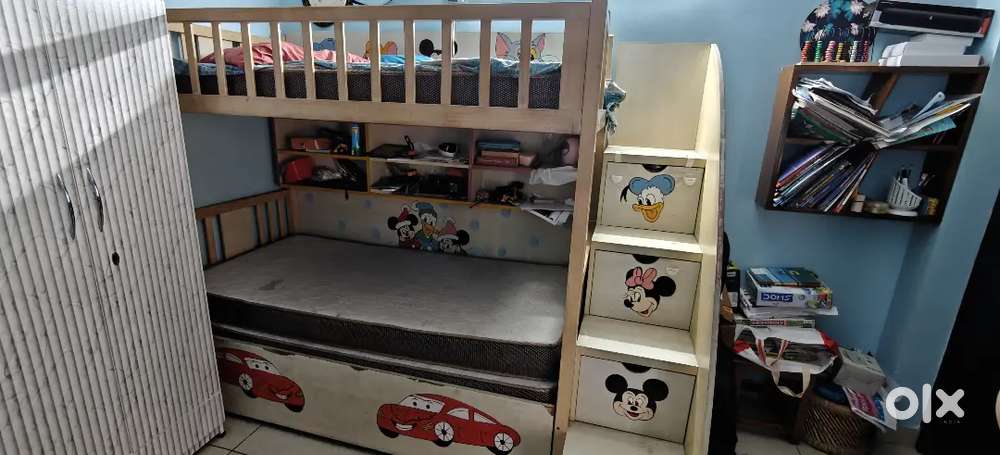 Bunker bed with stairs
