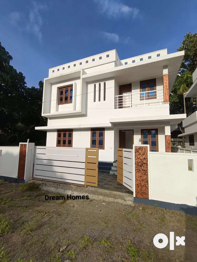 Ready to occupy 3.8cent 3bhk attached house for sale