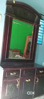 Dressing table