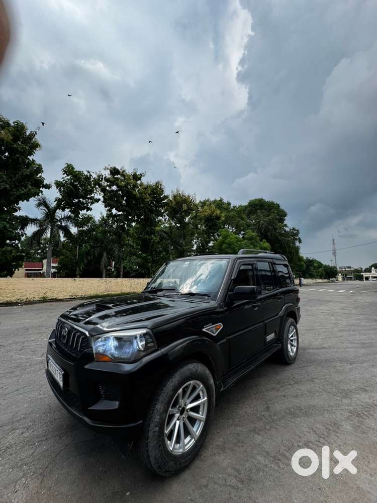 Mahindra Scorpio 2014 Diesel Well Maintained