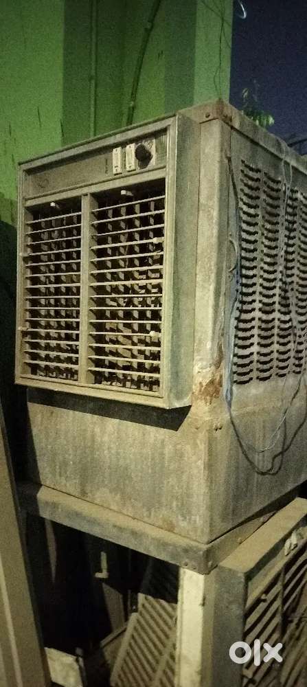 04 Cooler with exhaust fan