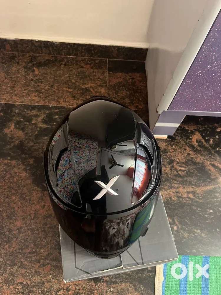 Brand new Axor helmet    with extra fog resistant visor XL size