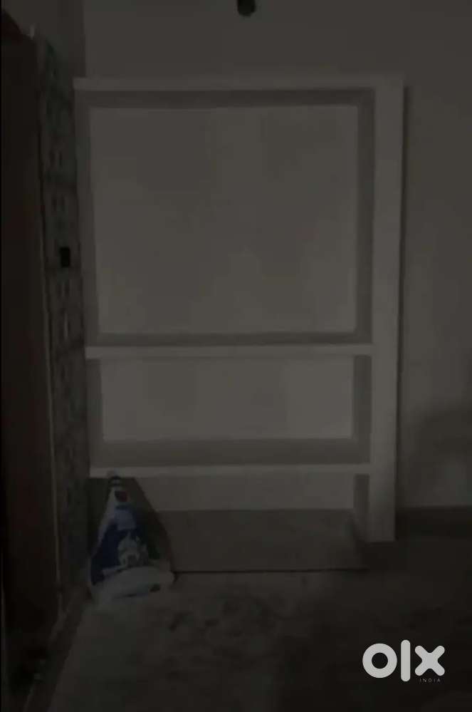 I m a delevery boy need a partner