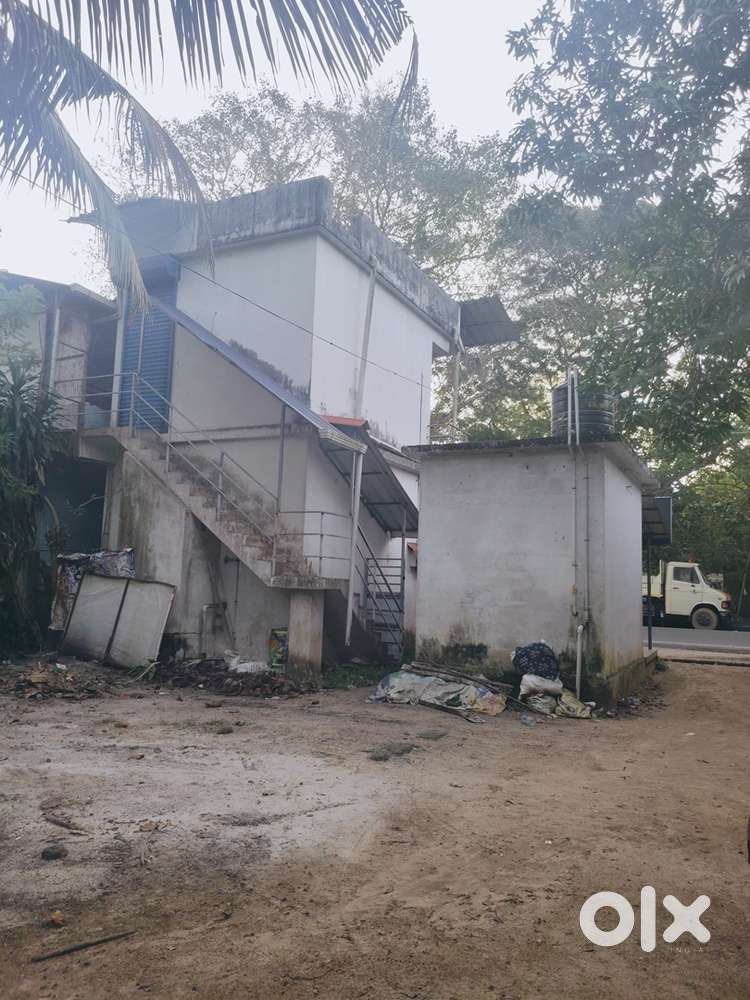 5 cent Land For Sale In Roadmukk Main Road Frontage