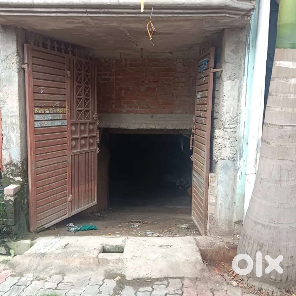 Best location hai 1 basement hai 666 sq fit