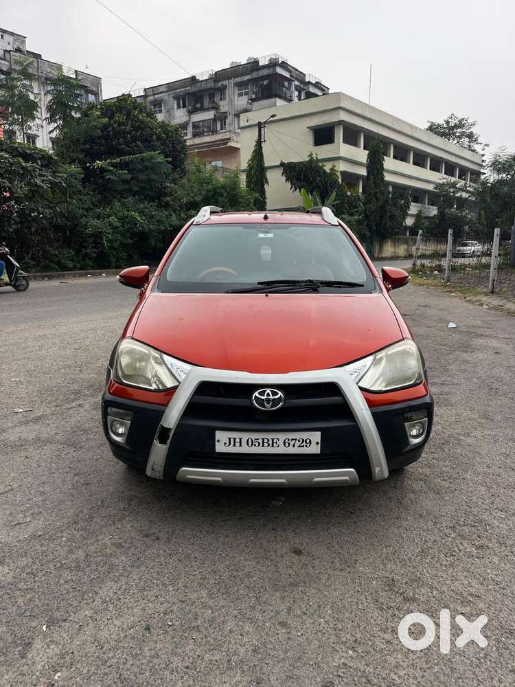 Toyota Etios Cross 1.2L G, 2015, Petrol
