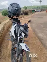 Baike ek dam mast hai