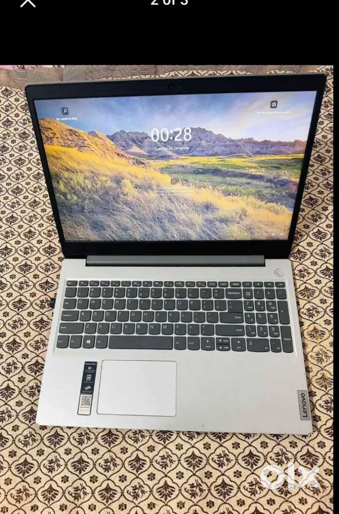 LENOVO LAPTOP 8GP RAM 256 GP SSD WIFI WEBCAM INTEL PROCESSOR 10 TH GEN