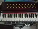 Single Read,7 stoper,3 and 1/4 octave , Harmonium