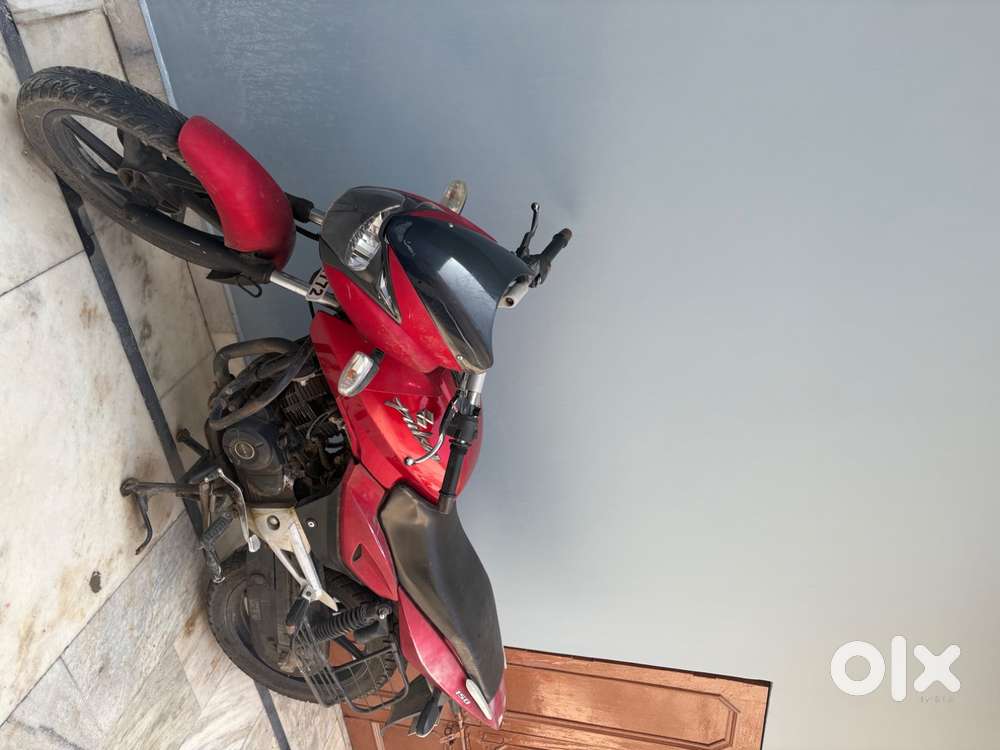 Bajaj Pulsar 150 model 2011