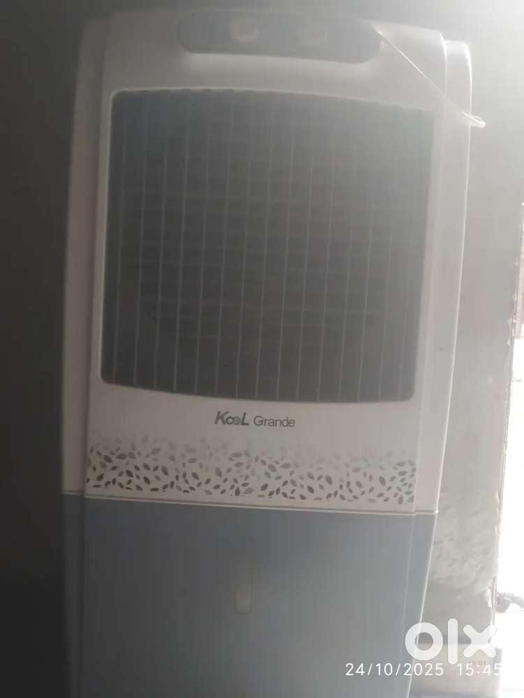 Bhot aacha best quality kool grade fan use only 3 months best se best