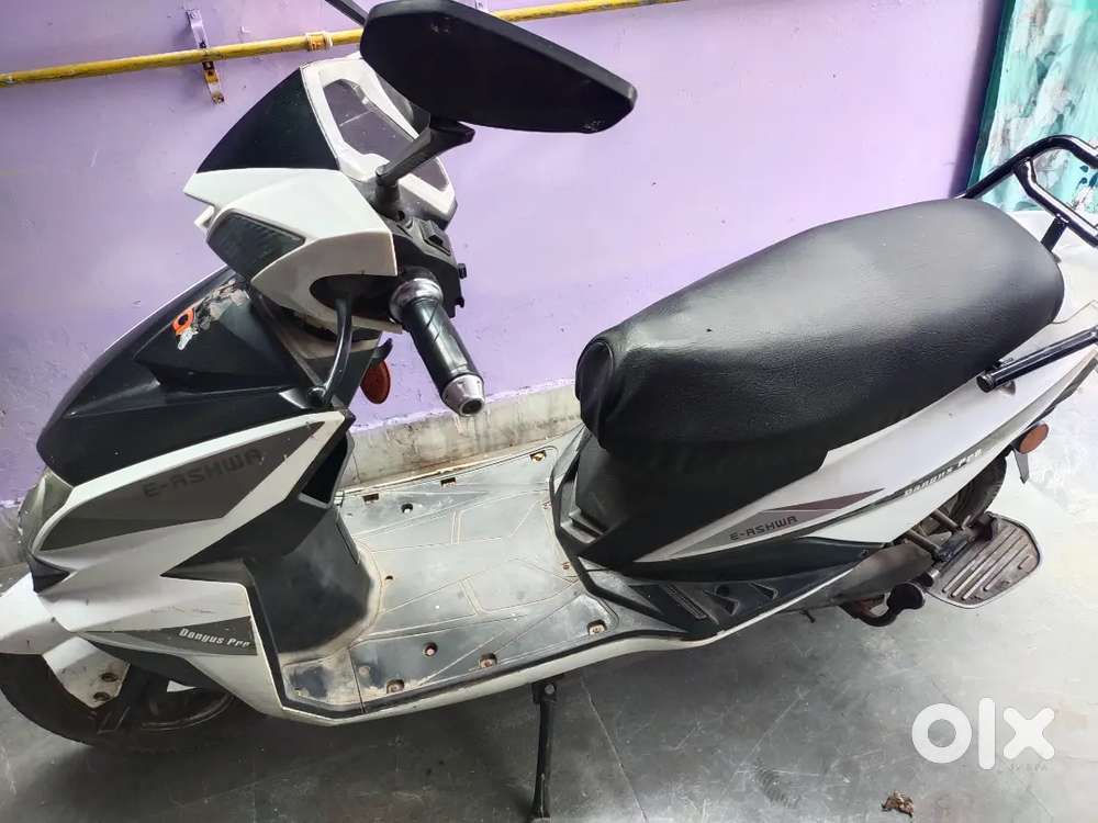 It's a electric scooter of dungus pro electric company