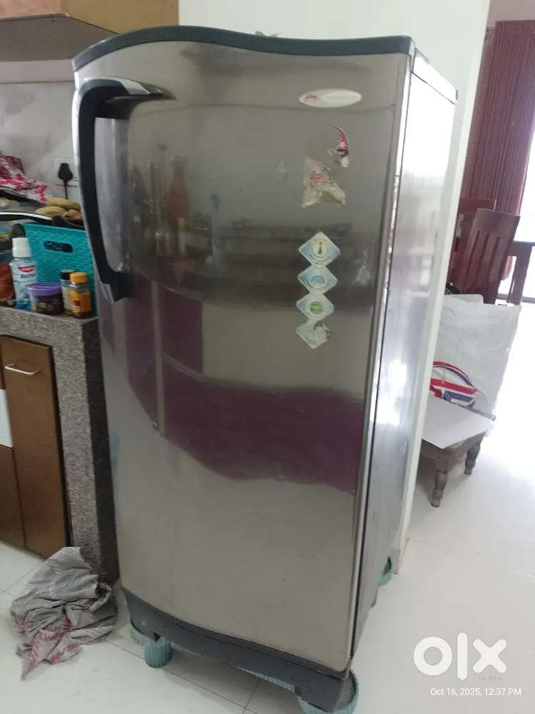 Fridge godrej