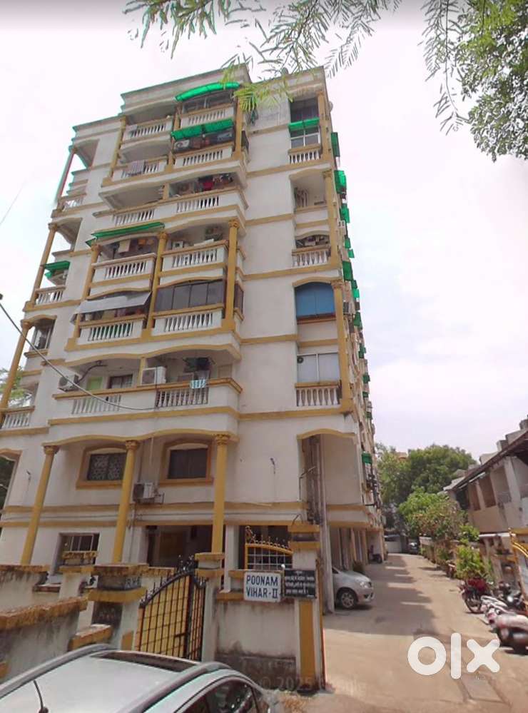 Spacious 2 BHK - 1200 Sq Ft Flat at Premium Resi Area of Nagpur