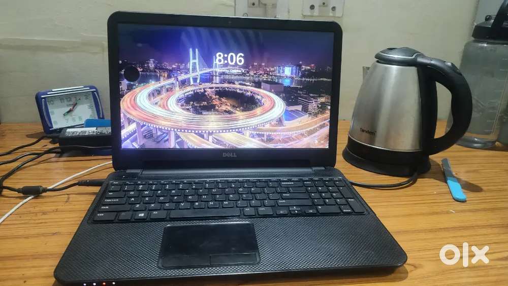 Dell Inspiron 3521  Intel i3 (3rd Gen)  4GB RAM  466GB HDD  Laptop