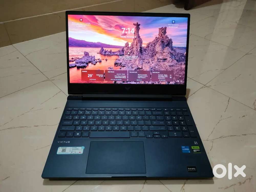 HP VICTUS GAMING LAPTOP 
VERY LATE USE