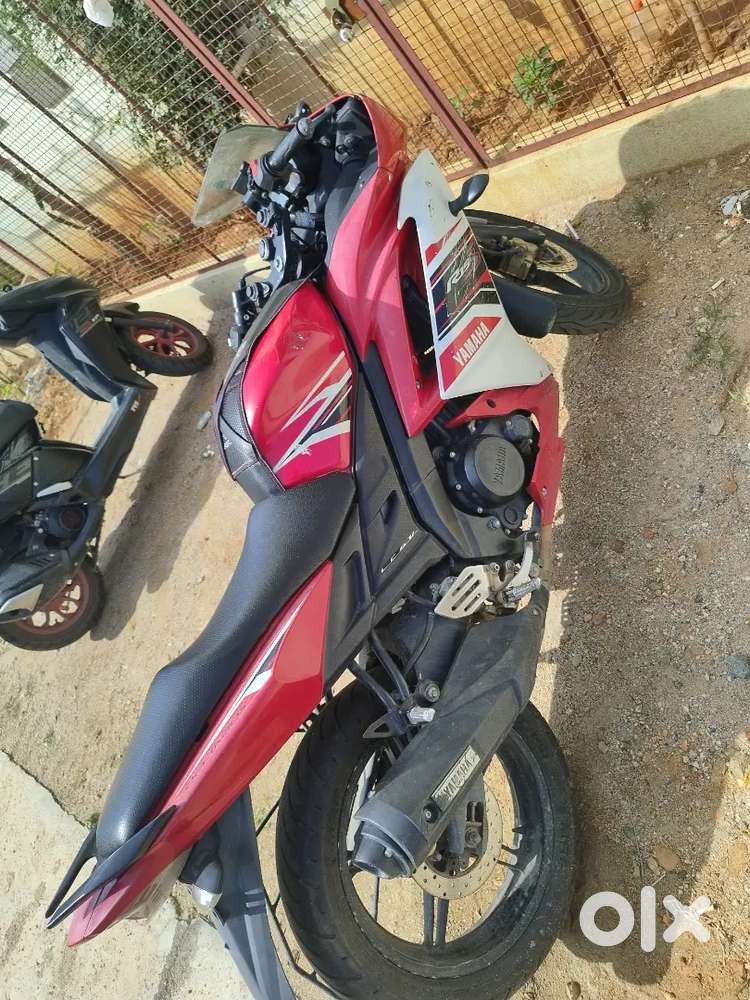 Yamaha R15 2018 model