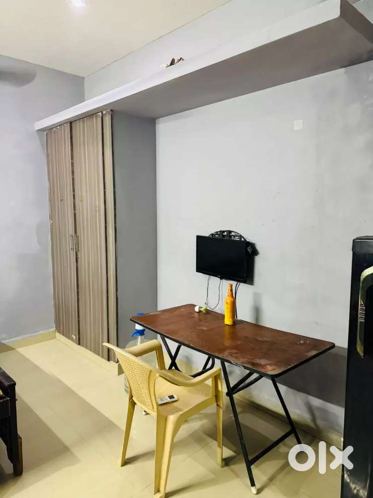 Fully furnished 1RK @ Palavakkam