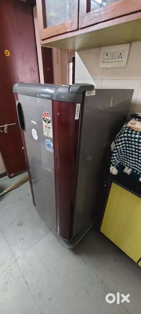 Refrigerator 200Liters