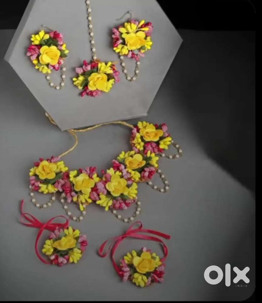 Haldi mehndi jewellery
