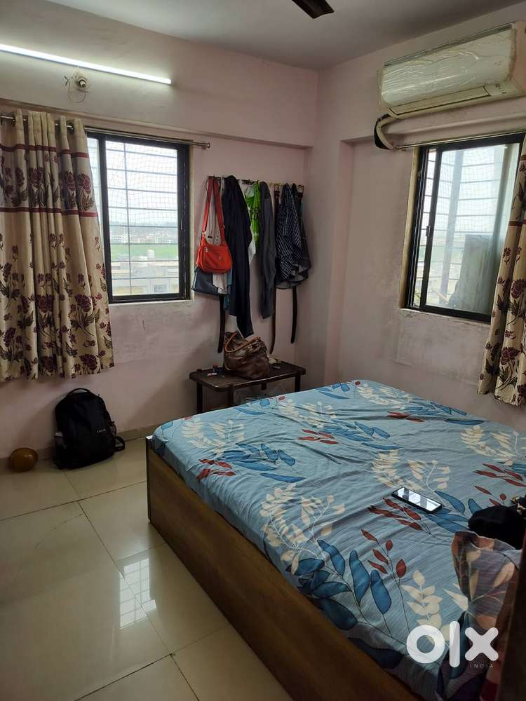 1 BHK Flat for sell in Bhestan, Surat